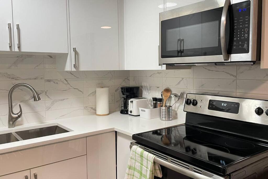 Unit #204 Cozy Mountain View 2Br In Canmore Downtown מראה חיצוני תמונה